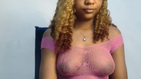 Snapshot of juicy_plumx chatting on 03-03-25, 06:44 Wet Baddie online show from 03-03-25, 06:44
