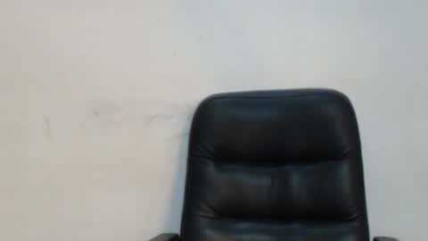 Snapshot of juicy_plumx chatting on 03-08-25, 09:08 Wet Baddie online show from 03-08-25, 09:08