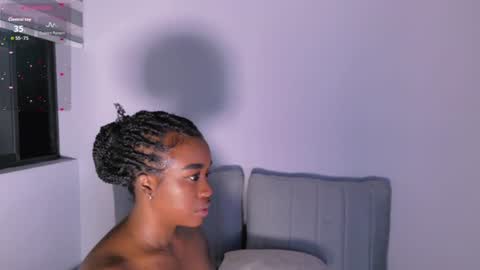 Snapshot of juicy_sky chatting on 06-29-26, 02:40 Your Paradise online show from 06-29-26, 02:40