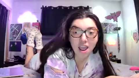 Snapshot of juicybootyqt chatting on 12-14-25, 08:24 juicybootyqt online show from 12-14-25, 08:24