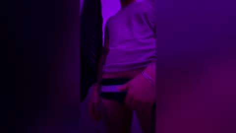 Snapshot of juicyboy97 chatting on 03-31-26, 07:14 juicyboy97 online show from 03-31-26, 07:14