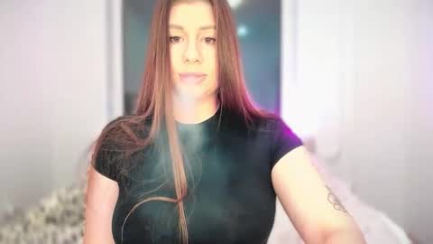 Elena online show from 11-16-25, 03:06