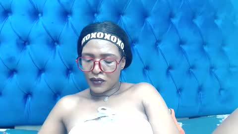 Miss Kay online show from 04-11-26, 06:23