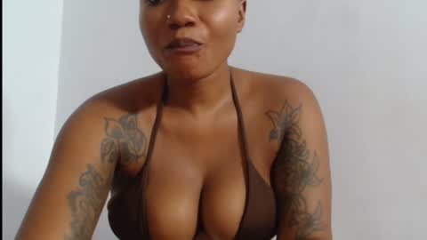 juicyxpink online show from 06-18-26, 11:58