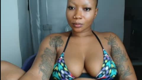 juicyxpink online show from 06-28-26, 10:38