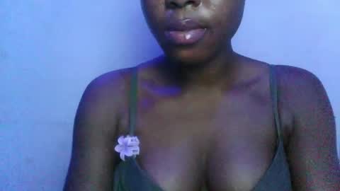 Snapshot of juicyyxboobs chatting on 05-08-26, 03:17 juicyyxboobs online show from 05-08-26, 03:17