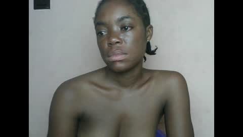 Snapshot of juicyyxboobs chatting on 07-02-26, 12:10 juicyyxboobs online show from 07-02-26, 12:10