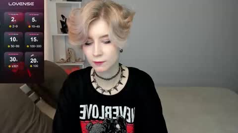 Jules online show from 09-11-25, 01:06