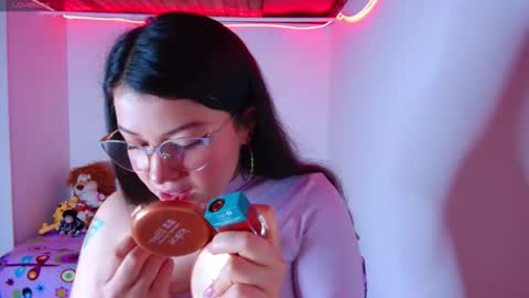 Juliana online show from 12-02-25, 03:23