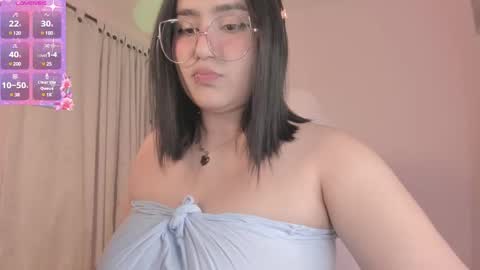 Snapshot of juli_1213 chatting on 02-24-25, 02:19 Juliana online show from 02-24-25, 02:19