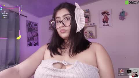 Snapshot of juli_1213 chatting on 03-08-26, 04:49 Juliana online show from 03-08-26, 04:49