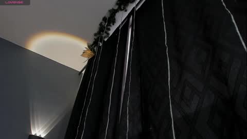 Snapshot of juli_hairy chatting on 02-04-25, 03:15 Juli Modelo Independiente online show from 02-04-25, 03:15