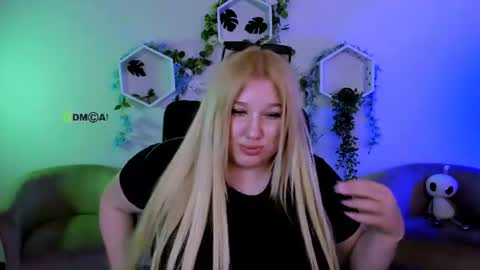 Snapshot of juli_kisss chatting on 07-01-26, 11:04 juli kisss online show from 07-01-26, 11:04
