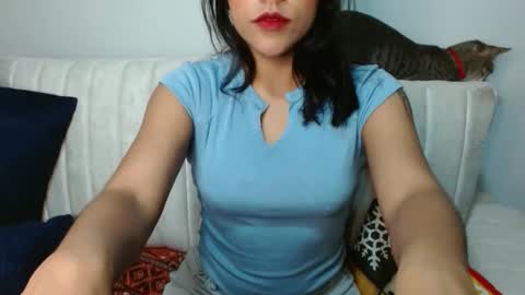 Snapshot of juli_love11 chatting on 12-04-24, 12:30 JULIETA online show from 12-04-24, 12:30