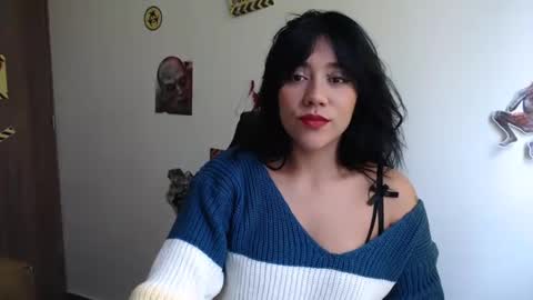 Snapshot of juli_love11 chatting on 12-22-24, 04:59 JULIETA online show from 12-22-24, 04:59