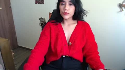 Snapshot of juli_love11 chatting on 12-27-24, 08:50 JULIETA online show from 12-27-24, 08:50