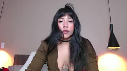 Snapshot of juli_love11 chatting on 02-12-26, 01:00 JULIETA online show from 02-12-26, 01:00