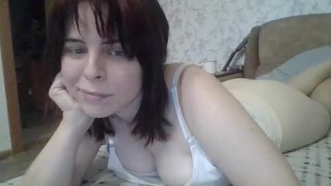 Julia online show from 09-10-25, 09:42