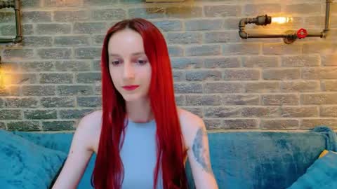 JuliaJae online show from 07-08-26, 05:56