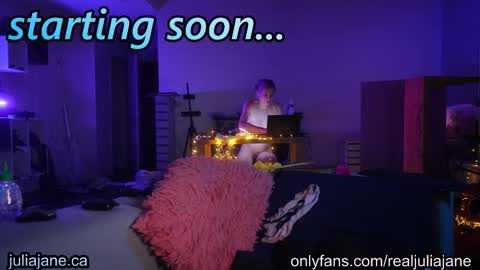 Snapshot of julia_jane chatting on 02-01-26, 02:21 Julia Jane online show from 02-01-26, 02:21