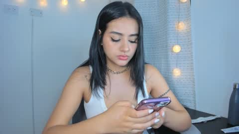 Snapshot of julia_strauns chatting on 12-05-24, 06:10 julia_strauns online show from 12-05-24, 06:10