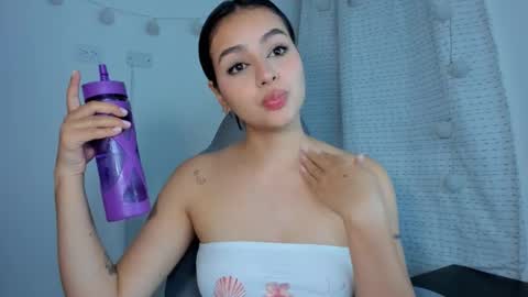 Snapshot of julia_strauns chatting on 01-27-25, 05:47 julia_strauns online show from 01-27-25, 05:47