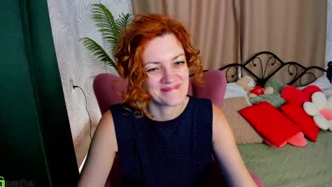 julia_suny online show from 06-09-26, 01:06