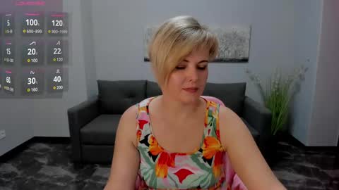 Julia online show from 01-07-25, 09:40