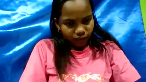 juliah02 online show from 06-10-26, 06:23