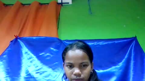 juliah02 online show from 06-20-26, 01:25