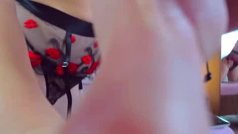 juliahaiee online show from 11-09-25, 07:34