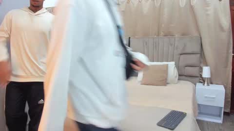 julian billy online show from 12-27-24, 11:28