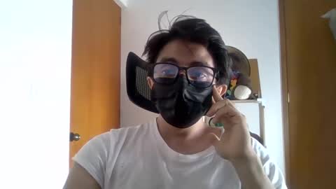 Snapshot of julian_mora7 chatting on 02-22-25, 05:35 Julian Mora online show from 02-22-25, 05:35