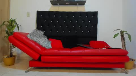 julian_wallace online show from 02-17-25, 02:48