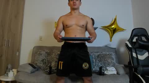 julian_wallace online show from 09-23-25, 04:32