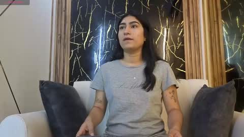 juliana23_pm online show from 04-15-26, 05:42