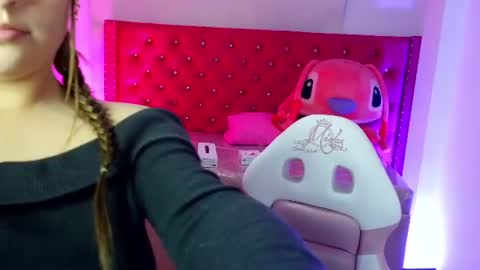 juliana_diamond_ online show from 07-07-26, 03:20