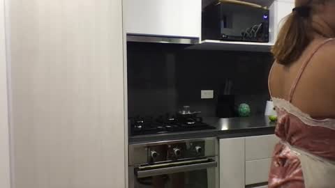 Snapshot of juliana_news chatting on 01-11-25, 10:51 juliana_news online show from 01-11-25, 10:51