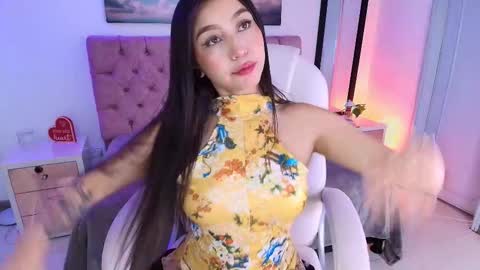 Snapshot of julianaa_castro chatting on 09-17-25, 11:45 JULIANA CASTRO online show from 09-17-25, 11:45