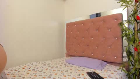 Snapshot of julianacarter chatting on 02-28-26, 08:10 JulianaCarter online show from 02-28-26, 08:10