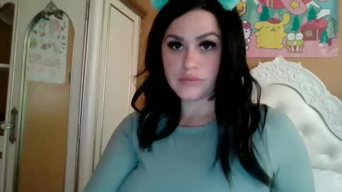 Snapshot of julianaxxxrose chatting on 01-17-25, 06:23 Texas Mamasita online show from 01-17-25, 06:23