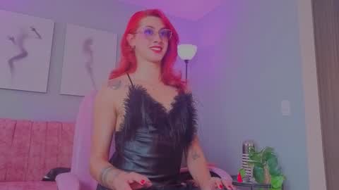 Snapshot of julianna_saenz chatting on 03-03-26, 10:04 Juliana online show from 03-03-26, 10:04