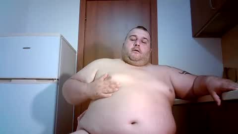 Snapshot of julianoparno chatting on 07-18-26, 01:43 Juliano online show from 07-18-26, 01:43