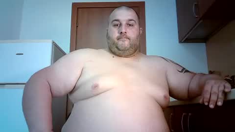 Snapshot of julianoparno chatting on 07-29-26, 11:19 Juliano online show from 07-29-26, 11:19