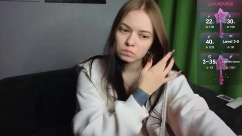 julidropp online show from 02-02-25, 04:11