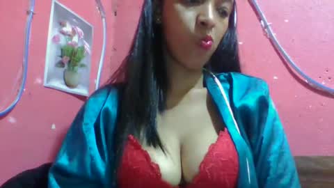 julie0612 online show from 05-04-26, 06:48