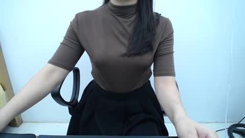 julie9x online show from 10-25-25, 09:31