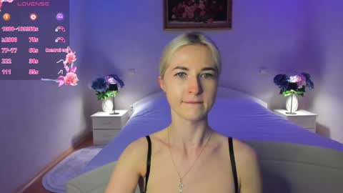Snapshot of julieblazex chatting on 05-24-26, 07:30 julieblazex online show from 05-24-26, 07:30