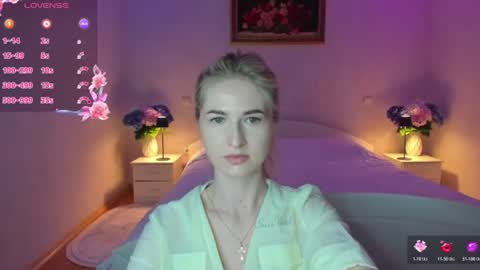 Snapshot of julieblazex chatting on 06-09-26, 08:53 julieblazex online show from 06-09-26, 08:53