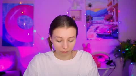 juliedaniel online show from 10-14-25, 04:24